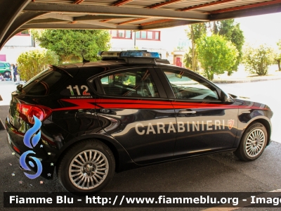 Alfa Romeo Nuova Giulietta restyle 
Nucleo Operativo Radiomobile
Allestimento NCT Nuova Carrozzeria Torinese
Decorazione Grafica Artlantis
CC DV 129

Fotografata in occasione della festa per il 208° Anniversario della Fondazione del Corpo del Comando Provinciale di Lodi
Parole chiave: Alfa-Romeo Nuova_Giulietta_restyle CCDV129