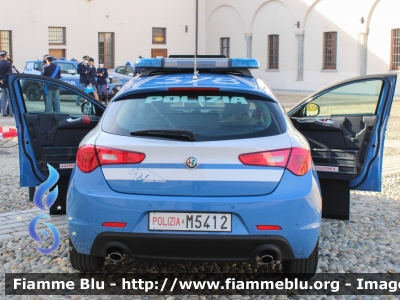 Alfa Romeo Nuova Giulietta restyle
Polizia di Stato
Squadra Volante
Allestimento NCT Nuova Carrozzeria Torinese
Decorazione Grafica Artlantis
POLIZIA M5412

Fotografata in occasione del 170° della Polizia di Stato della Questura di Lodi
Parole chiave: Alfa-Romeo Nuova_Giulietta_restyle POLIZIAM3899 POLIZIAM5412 170esimoPS