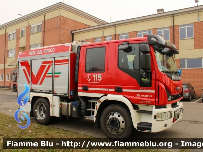 Iveco EuroCargo 120E25 IV serie - NewCity 2020
Vigili del Fuoco
Comando Provinciale di Piacenza
AutoPompaSerbatoio allestimento Magirus
Ricondizionato Divitec
VF 31704

Fotografato in occasione di Santa Barbara 2022
Parole chiave: Iveco EuroCargo_120E25_IVserie - NewCity_2020 VF31704 Santa_Barbara_2022