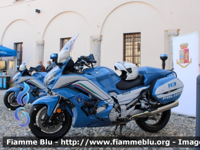 Yamaha FJR 1300 II serie
Polizia di Stato
Polizia Stradale
Allestimento Elevox
POLIZIA G3099
POLIZIA G3100

Fotografata in occasione del 170° della Polizia di Stato della Questura di Lodi
Parole chiave: Yamaha FJR_1300_IIserie POLIZIAG3099 POLIZIAG3100 170esimoPS