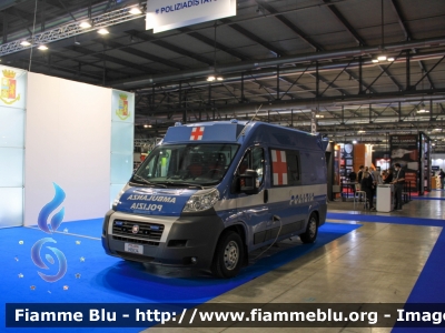 Fiat Ducato X250
Polizia di Stato
Servizio Sanitario
Allestita Boneschi
POLIZIA H8834

Esposta alla Fiera della Sicurezza di Milano 2021
Parole chiave: Fiat Ducato_X250 POLIZIAH8834 fiera_sicurezza_milano_2021