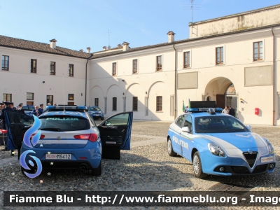 Alfa Romeo Nuova Giulietta restyle
Polizia di Stato
Squadra Volante
Allestimento NCT Nuova Carrozzeria Torinese
Decorazione Grafica Artlantis
POLIZIA M3899
POLIZIA M5412

Fotografata in occasione del 170° della Polizia di Stato della Questura di Lodi
Parole chiave: Alfa-Romeo Nuova_Giulietta_restyle POLIZIAM3899 POLIZIAM5412 170esimoPS