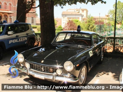  Ferrari 250GTE 2+2
Polizia di Stato
Squadra Mobile
Esemplare esposto presso il Museo delle auto della Polizia di Stato
POLIZIA 29444 

Fotografata in occasione della Vernasca Silver Flag 2022
Parole chiave: Ferrari 250GTE_2+2 POLIZIA29444