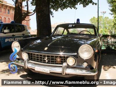  Ferrari 250GTE 2+2
Polizia di Stato
Squadra Mobile
Esemplare esposto presso il Museo delle auto della Polizia di Stato
POLIZIA 29444 

Fotografata in occasione della Vernasca Silver Flag 2022
Parole chiave: Ferrari 250GTE_2+2 POLIZIA29444