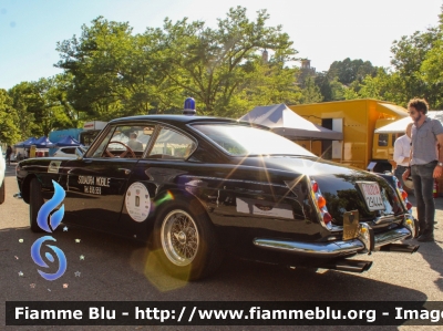  Ferrari 250GTE 2+2
Polizia di Stato
Squadra Mobile
Esemplare esposto presso il Museo delle auto della Polizia di Stato
POLIZIA 29444 

Fotografata in occasione della Vernasca Silver Flag 2022
Parole chiave: Ferrari 250GTE_2+2 POLIZIA29444