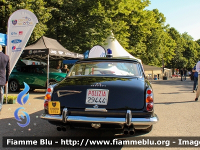  Ferrari 250GTE 2+2
Polizia di Stato
Squadra Mobile
Esemplare esposto presso il Museo delle auto della Polizia di Stato
POLIZIA 29444 

Fotografata in occasione della Vernasca Silver Flag 2022
Parole chiave: Ferrari 250GTE_2+2 POLIZIA29444