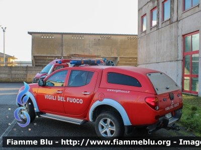 Mitsubishi L200 IV serie
Vigili del Fuoco
Comando Provinciale di Pavia
Distaccamento volontario di Mede (PV)
VF 27407

Fotografato in occasione della festa di Santa Barbara 2022
Parole chiave: Mitsubishi L200_IVserie VF27407 Santa_Barbara_2022