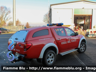 Mitsubishi L200 IV serie
Vigili del Fuoco
Comando Provinciale di Pavia
Distaccamento volontario di Mede (PV)
VF 27407

Fotografato in occasione della festa di Santa Barbara 2022
Parole chiave: Mitsubishi L200_IVserie VF27407 Santa_Barbara_2022