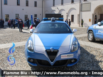 Alfa Romeo Nuova Giulietta restyle
Polizia di Stato
Squadra Volante
Allestimento NCT Nuova Carrozzeria Torinese
Decorazione Grafica Artlantis
POLIZIA M3899

Fotografata in occasione del 170° della Polizia di Stato della Questura di Lodi
Parole chiave: Alfa-Romeo Nuova_Giulietta_restyle POLIZIAM3899 POLIZIAM5412 170esimoPS