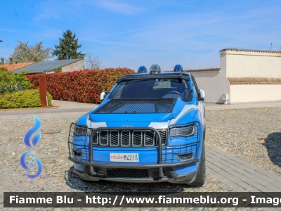 Jeep Grand Cherokee IV serie restyle
Polizia di Stato
Reparto Mobile
Decorazione Grafica Artlantis
POLIZIA M4213

Fotografata in occasione del 170° della Polizia di Stato della Questura di Lodi
Parole chiave: Jeep Grand_Cherokee_IVserie_restyle POLIZIAM4213 170esimoPS