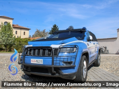 Jeep Grand Cherokee IV serie restyle
Polizia di Stato
Reparto Mobile
Decorazione Grafica Artlantis
POLIZIA M4213

Fotografata in occasione del 170° della Polizia di Stato della Questura di Lodi
Parole chiave: Jeep Grand_Cherokee_IVserie_restyle POLIZIAM4213 170esimoPS