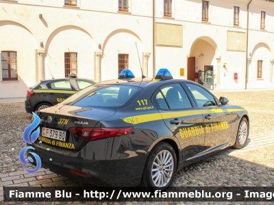 Alfa-Romeo Nuova Giulia
Guardia di Finanza
Allestimento FCA
GdiF 379 BQ

Fotografata in occasione del 248° di Fondazione del Corpo del Comando di Lodi
Parole chiave: Alfa-Romeo Nuova_Giulia GdiF379BQ