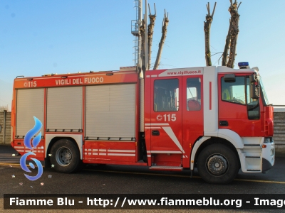 Iveco Stralis AF190S40I serie
Vigili del Fuoco
Comando Provinciale di Pavia
Distaccamento di Mede (PV)
AutoPompaSerbatoio allestimento Iveco Magirus
Ricondionato Fortini
VF 23301

Fotografata in occasione di Santa Barbara 2022
Parole chiave: Iveco Stralis_AF190S40_Iserie VF23301