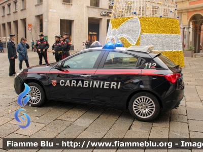 Alfa-Romeo Nuova Giulietta restyle
Carabinieri
Nucleo Operativo Radiomobile
Allestimento NCT Nuova Carrozzeria Torinese
Decorazione Grafica Artlantis
CC ED 353
Parole chiave: Alfa-Romeo Nuova_Giulietta_restyle CCED353