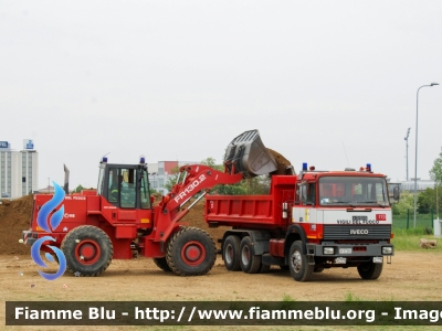 Fiat Hitachi FR130.2
Vigili del Fuoco
Comando Provinciale di Piacenza
Gruppo Operativo Speciale
VF 19140
Parole chiave: Fiat Hitachi_FR130.2 VF19140