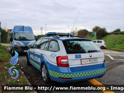 Skoda Octavia Wagon V serie
Polizia di Stato
Polizia Stradale
Allestimento Focaccia
Decorazione Grafica Artlantis
POLIZIA M5299
Parole chiave: Skoda Octavia_Wagon_Vserie POLIZIAM5299