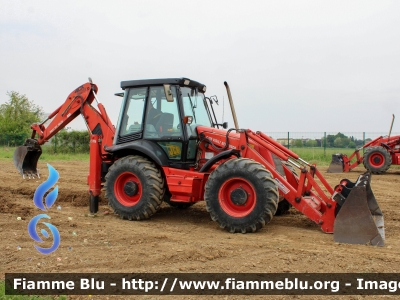 JCB 4CX
Vigili del Fuoco
Comando Provinciale di Ferrara
G.O.S. (Gruppo Operativo Speciale)
Emilia Romagna
VF 21657 
Parole chiave: JCB 4CX VF21657 