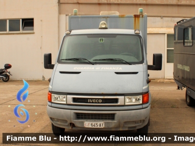 Iveco Daily III serie
Guardia di Finanza
Reparto Operativo Aeronavale
Officina Mobile
Allestimento Elevox
GdiF 645 AY
Parole chiave: Iveco Daily_IIIserie GdiF645AY