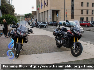 Aprilia Caponord 1200 III serie
Carabinieri
Nucleo Operativo e Radiomobile
CC A4801
CC A4800
Parole chiave: Aprilia Caponord_1200_IIIserie CCA4801 CCA4800