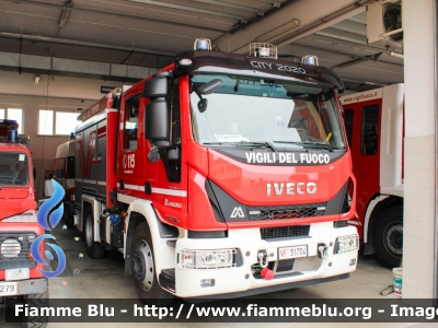 Iveco EuroCargo 120E25 IV serie - NewCity 2020
Vigili del Fuoco
Comando Provinciale di Piacenza
AutoPompaSerbatoio allestimento Magirus
VF 31704
Parole chiave: Iveco EuroCargo_120E25_IVserie_NewCity_2020 VF31704