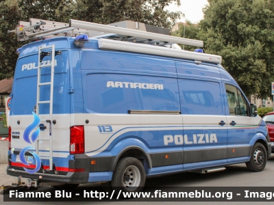 Volkswagen Crafter II serie
Polizia di Stato
Unità Artificieri
Allestimento Tekne
POLIZIA M6633
Parole chiave: Volkswagen Crafter_IIserie POLIZIAM6633