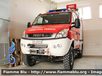 Iveco Daily 55S17 4x4 IV serie restyle
Vigili del Fuoco
Comando Provinciale di Piacenza
Colonna Mobile Regionale
Polisoccorso allestimento Iveco-Magirus
VF 27213
Parole chiave: Iveco Daily_55S17_4x4_IVserie_restyle VF27213