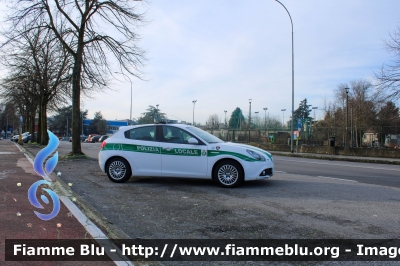 Alfa-Romeo Nuova Giulietta
Polizia Locale 
Comune di Peschiera Borromeo (MI)
Allestita Bertazzoni
Polizia Locale YA 282 AN
Parole chiave: Alfa-Romeo Nuova_Giulietta PoliziaLocaleYA282AN