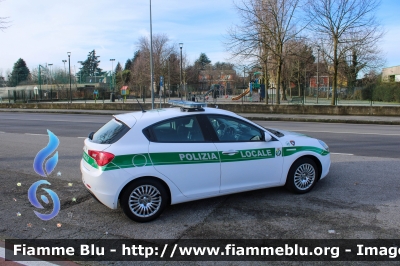 Alfa-Romeo Nuova Giulietta
Polizia Locale 
Comune di Peschiera Borromeo (MI)
Allestita Bertazzoni
Polizia Locale YA 282 AN
Parole chiave: Alfa-Romeo Nuova_Giulietta PoliziaLocaleYA282AN