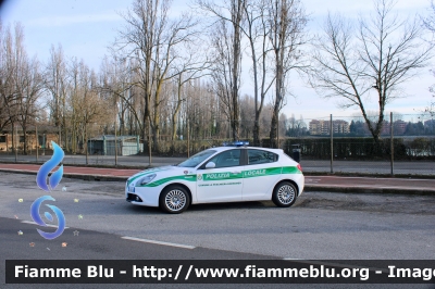 Alfa-Romeo Nuova Giulietta
Polizia Locale 
Comune di Peschiera Borromeo (MI)
Allestita Bertazzoni
Polizia Locale YA 282 AN
Parole chiave: Alfa-Romeo Nuova_Giulietta PoliziaLocaleYA282AN