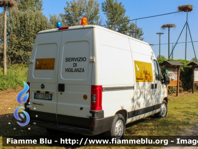 Fiat Ducato III serie
Parco dell'Adda Sud
Guardia parco
Gruppo volontario di protezione civile e guardie ecologiche
Parole chiave: Fiat Ducato_IIIserie