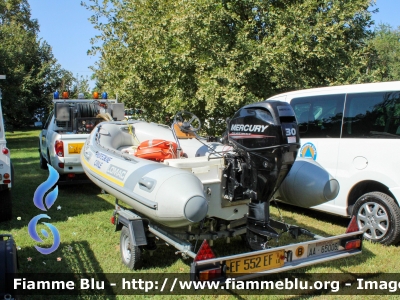 Gommone
Parco dell'Adda Sud
Guardia parco
Gruppo volontario di protezione civile e guardie ecologiche
Parole chiave: Gommone