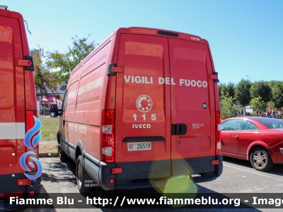 Iveco Daily IV serie restyle
Vigili del Fuoco
Comando Provinciale di Milano
Unità per il soccorso ferroviario
Allestimento Fortini
Disco 357
VF 26518
Parole chiave: Iveco Daily_IVserie_restyle VF26518