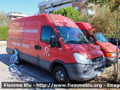 Iveco Daily IV serie restyle
Vigili del Fuoco
Comando Provinciale di Milano
Unità per il soccorso ferroviario
Allestimento Fortini
Disco 357
VF 26518
Parole chiave: Iveco Daily_IVserie_restyle VF26518