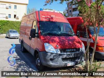 Iveco Daily IV serie restyle
Vigili del Fuoco
Comando Provinciale di Milano
Unità per il soccorso ferroviario
Allestimento Fortini
Disco 357
VF 26518
Parole chiave: Iveco Daily_IVserie_restyle VF26518