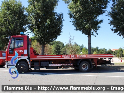 Iveco EuroCargo 100E21 I serie
Vigili del Fuoco
Comando Provinciale di Milano
Officina di via Messina
Allestimento Isoli
Ricondizionato Fortini
VF 27683
Parole chiave: Iveco EuroCargo_100E21_Iserie VF27683