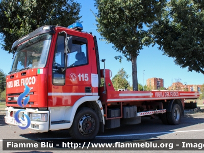 Iveco EuroCargo 100E21 I serie
Vigili del Fuoco
Comando Provinciale di Milano
Officina di via Messina
Allestimento Isoli
Ricondizionato Fortini
VF 27683
Parole chiave: Iveco EuroCargo_100E21_Iserie VF27683