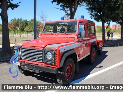 Land-Rover Defender 90
Vigili del Fuoco
Comando Provinciale di Milano
VF 19722
Parole chiave: Land-Rover Defender_90 VF19722