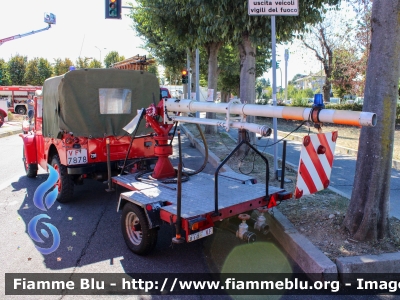 Carrello Schiuma
Vigili del Fuoco
Museo del Comando Provinciale di Ferrara
VF 810
Parole chiave: Carrello Schiuma VF810