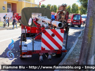 Carrello Schiuma
Vigili del Fuoco
Museo del Comando Provinciale di Ferrara
VF 810
Parole chiave: Carrello Schiuma VF810