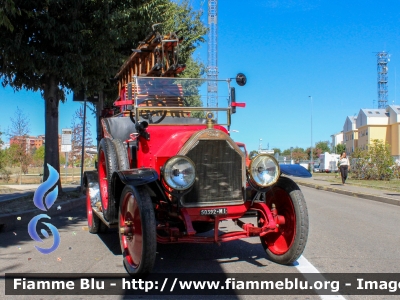 Fiat 15TER
Vigili del Fuoco
Comando Provinciale di Milano
Museo Storico
Parole chiave: Fiat 15TER