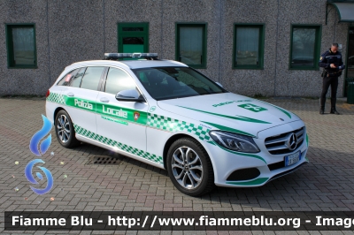 Mercedes-Benz Classe C 
Polizia Locale 
Comune di Peschiera Borromeo
Allestita Bertazzoni
Trasporto Organi
Mezzo proveniente da confisca
Polizia Locale YA 560 AP
PL 28
Parole chiave: Mercedes-Benz Classe_C Polizia_Locale_YA560AP