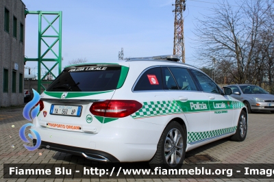 Mercedes-Benz Classe C 
Polizia Locale 
Comune di Peschiera Borromeo
Allestita Bertazzoni
Trasporto Organi
Mezzo proveniente da confisca
Polizia Locale YA 560 AP
PL 28
Parole chiave: Mercedes-Benz Classe_C Polizia_Locale_YA560AP