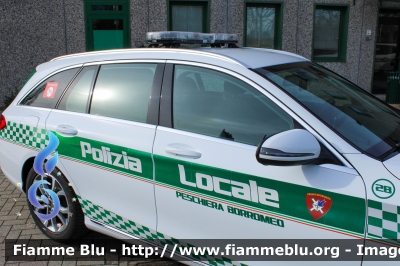 Mercedes-Benz Classe C 
Polizia Locale 
Comune di Peschiera Borromeo
Allestita Bertazzoni
Trasporto Organi
Mezzo proveniente da confisca
Polizia Locale YA 560 AP
PL 28
Parole chiave: Mercedes-Benz Classe_C Polizia_Locale_YA560AP