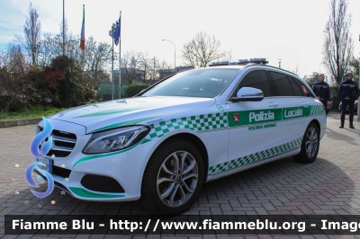 Mercedes-Benz Classe C 
Polizia Locale 
Comune di Peschiera Borromeo
Allestita Bertazzoni
Trasporto Organi
Mezzo proveniente da confisca
Polizia Locale YA 560 AP
PL 28
Parole chiave: Mercedes-Benz Classe_C Polizia_Locale_YA560AP