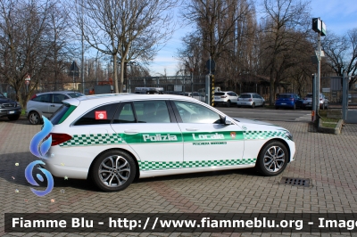 Mercedes-Benz Classe C 
Polizia Locale 
Comune di Peschiera Borromeo
Allestita Bertazzoni
Trasporto Organi
Mezzo proveniente da confisca
Polizia Locale YA 560 AP
PL 28
Parole chiave: Mercedes-Benz Classe_C Polizia_Locale_YA560AP