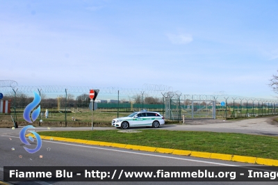 Mercedes-Benz Classe C 
Polizia Locale 
Comune di Peschiera Borromeo
Allestita Bertazzoni
Trasporto Organi
Mezzo proveniente da confisca
Polizia Locale YA 560 AP
PL 28
Parole chiave: Mercedes-Benz Classe_C Polizia_Locale_YA560AP