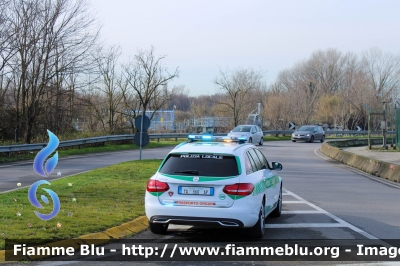 Mercedes-Benz Classe C 
Polizia Locale 
Comune di Peschiera Borromeo
Allestita Bertazzoni
Trasporto Organi
Mezzo proveniente da confisca
Polizia Locale YA 560 AP
PL 28
Parole chiave: Mercedes-Benz Classe_C Polizia_Locale_YA560AP