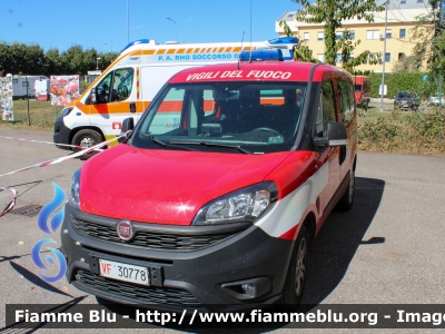 Fiat Doblò III serie
Vigili del Fuoco
Comando Provinciale di Milano
Nucleo SAPR
VF 30778
Parole chiave: Fiat Doblò_IIIserie VF30778