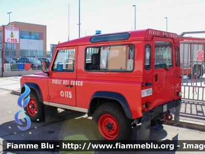 Land Rover Defender 90
Vigili del Fuoco
Comando Provinciale di Milano
Distaccamento Volontario di Pieve Emanuele (MI)
VF 19724
Parole chiave: Land-Rover Defender_90 VF19724