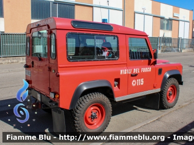 Land Rover Defender 90
Vigili del Fuoco
Comando Provinciale di Milano
Distaccamento Volontario di Pieve Emanuele (MI)
VF 19724
Parole chiave: Land-Rover Defender_90 VF19724